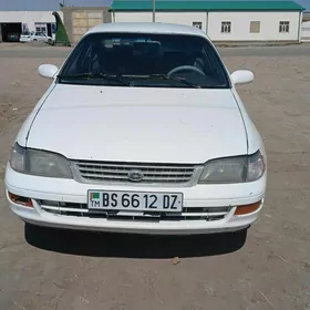 Toyota Corona 1993