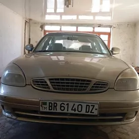 Daewoo Nubira 2001