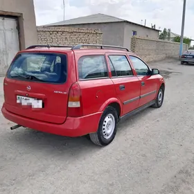 Opel Astra 2000