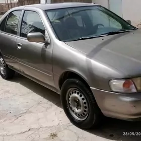 Nissan Sunny 1999