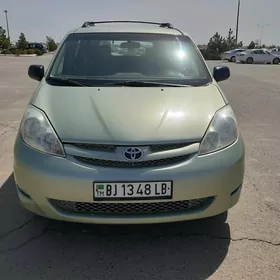 Toyota Sienna 2007