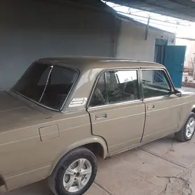 Lada 2105 1984