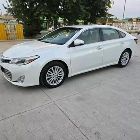 Toyota Avalon 2013