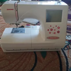 JANOME  370 E