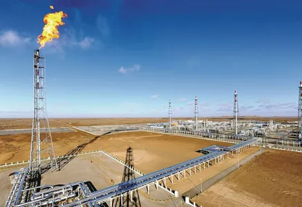 Türkmenistan CNPC bilen “Galkynyş” gaz känini özleşdirmegiň ikinji tapgyryny durmuşa geçirmegi maslahatlaşdy