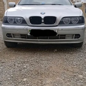 BMW 528 2000