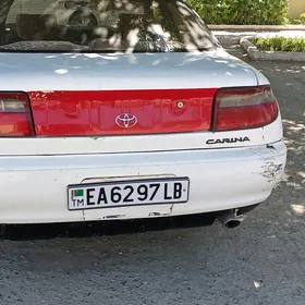 Toyota Carina 1993