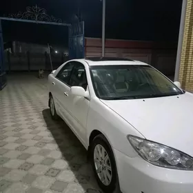 Toyota Camry 2005