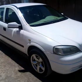 Opel Astra 2001