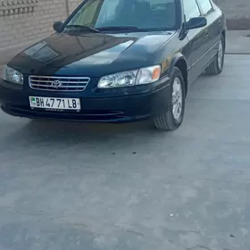 Toyota Camry 1999