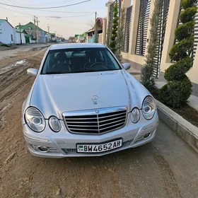 Mercedes-Benz E-Class 2004