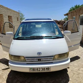 Toyota Previa 1991