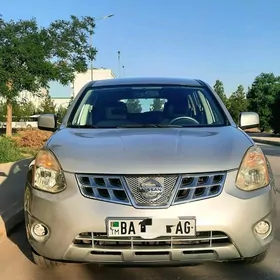 Nissan Rogue 2012