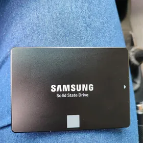 SSD 1 TB