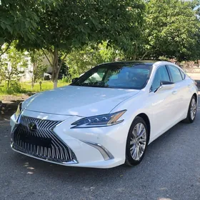 Lexus ES 350 2021