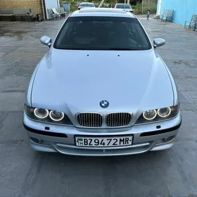 BMW E39 2003