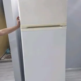 Холодильник "Arçelik"