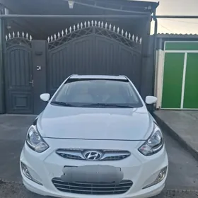 Hyundai Accent 2014