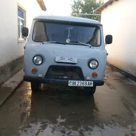 UAZ 469 1984