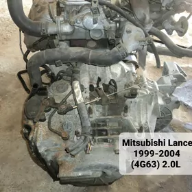 Motor двигатель Mitsubishi