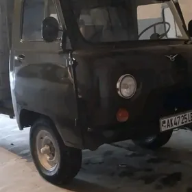 UAZ 462 1981