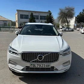 Volvo XC60 2019