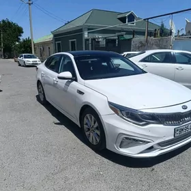 Kia Optima 2017