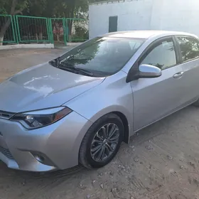 Toyota Corolla 2015