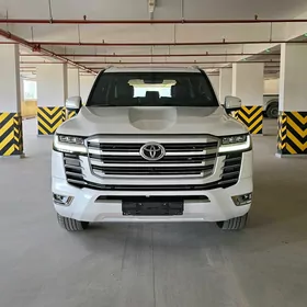 Toyota Land Cruiser 2023