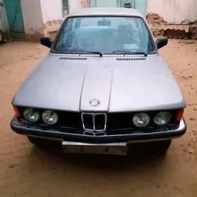 BMW 320 1981