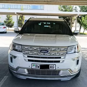 Ford Explorer 2018