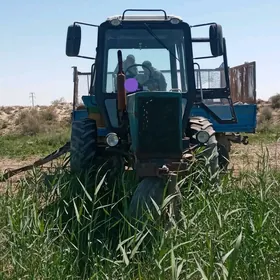 MTZ 80 2000