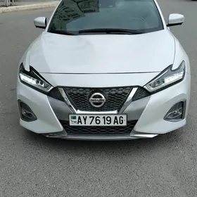 Nissan Maxima 2021