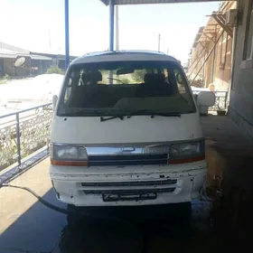 Toyota Hiace 1993