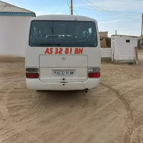 Toyota Coaster 2008