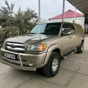 Toyota Tundra 2004