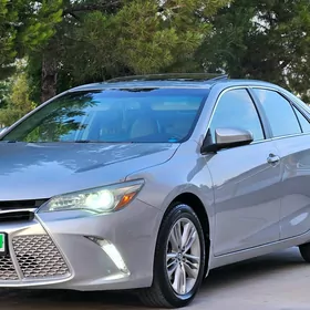 Toyota Camry 2015