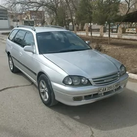 Toyota Avensis 1998