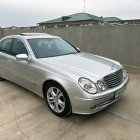 Mercedes-Benz E320 2003