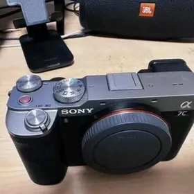 Sony a7c