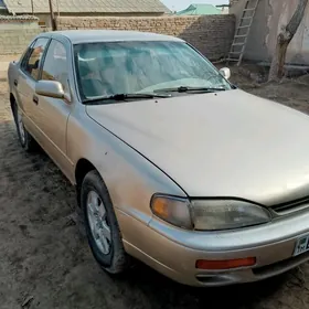 Toyota Camry 1995