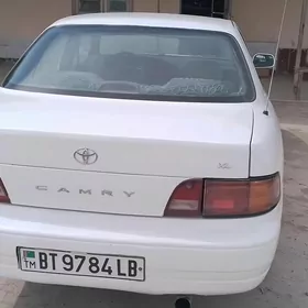 Toyota Camry 1992