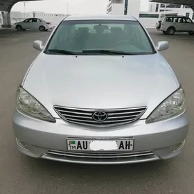 Toyota Camry 2005