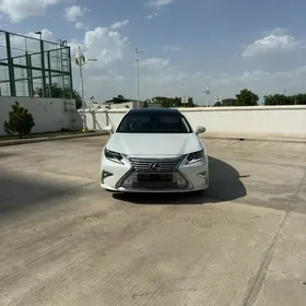 Lexus ES 350 2016