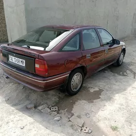 Opel Vectra 1989