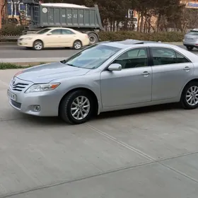 Toyota Camry 2010