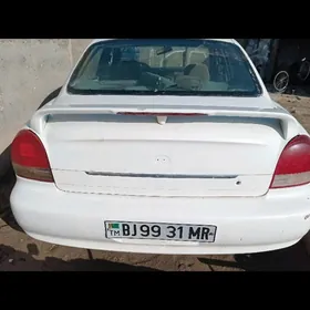 Hyundai sonata 2000
