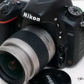 Obyektiv Nikon 28-80mm FX