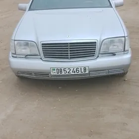 Mercedes-Benz 500SEL 1992