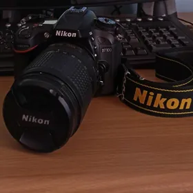 Nikon D 7100